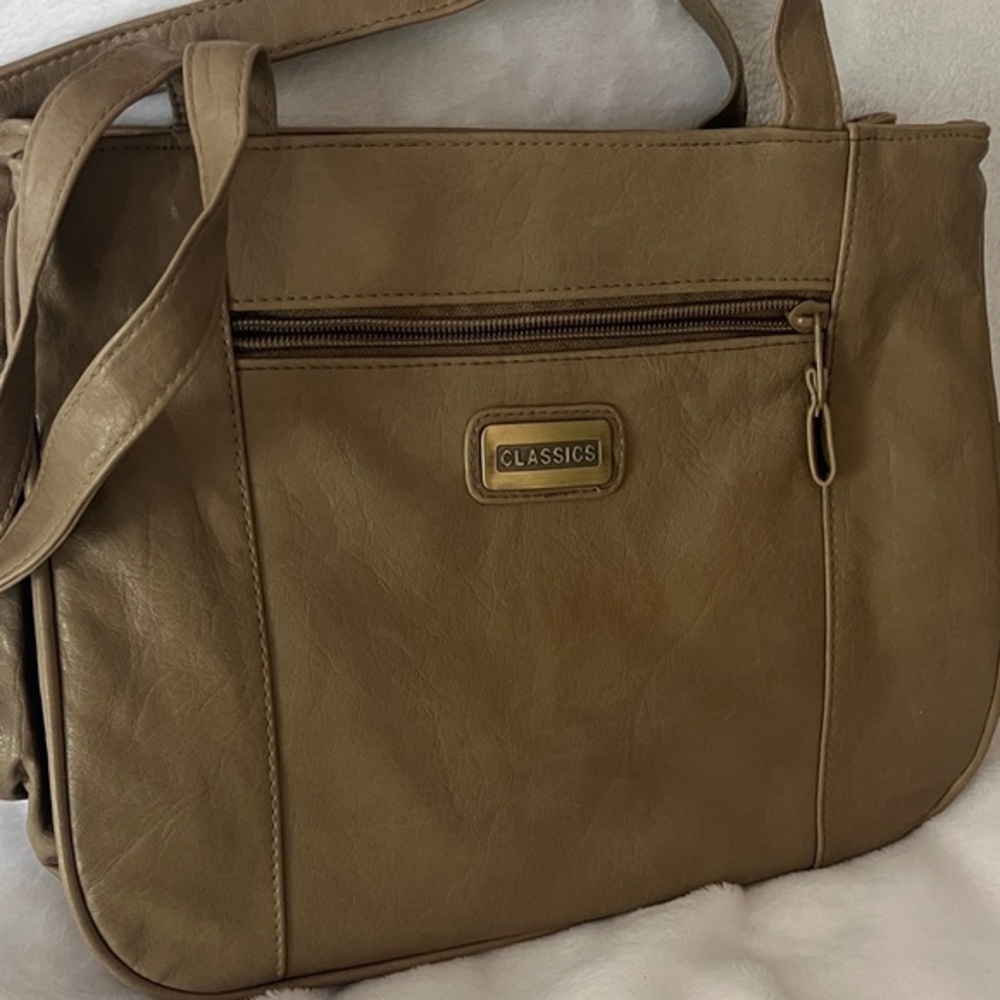 CLASSICS Tan Shoulder Bag @ Several Zippered Compartments Excellent condition